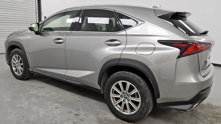 Lexus NX 300 2020