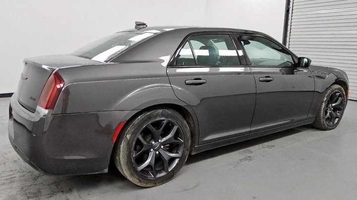 CHRYSLER 300 TOURING 2021