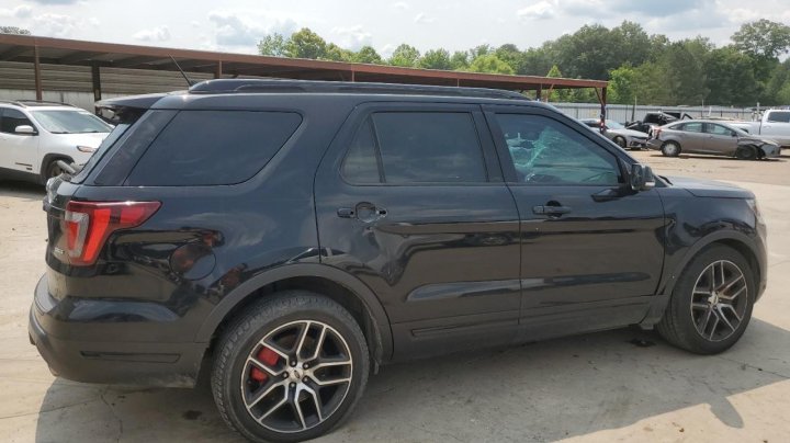Ford Explorer SPORT 2018
