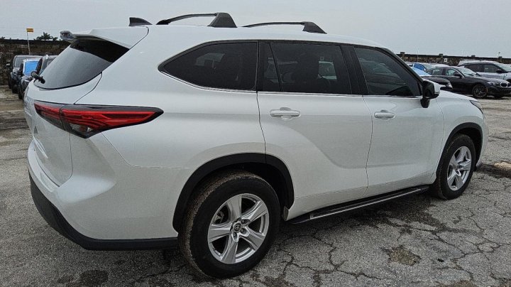 Toyota Highlander L 2022