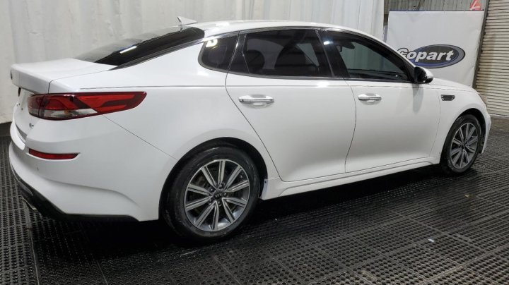 KIA Optima  2019