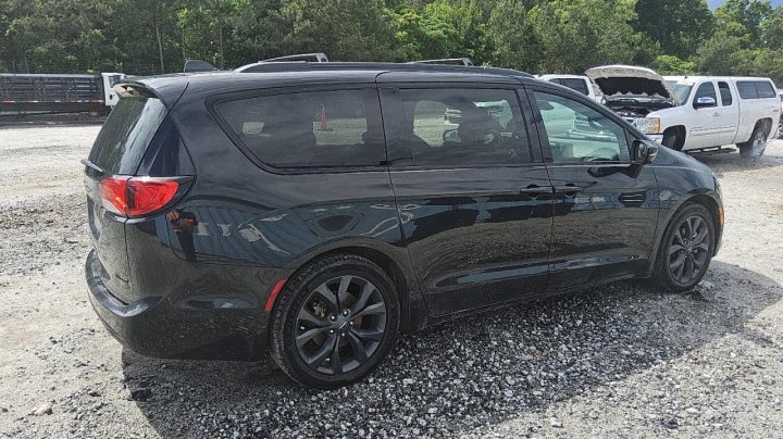 CHRYSLER Pacifica  2020