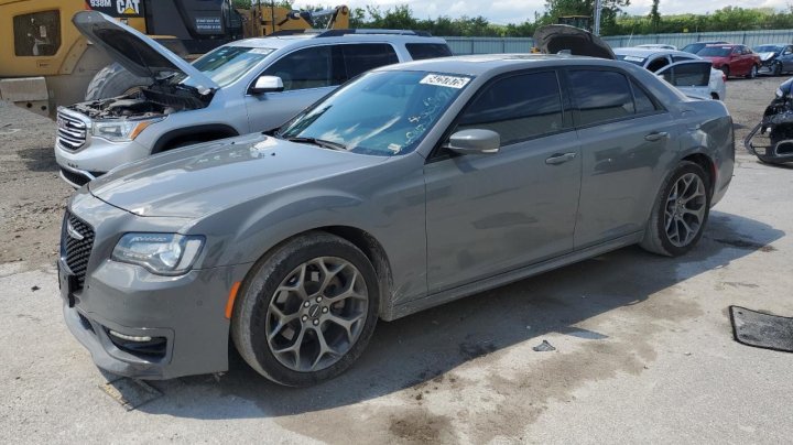 CHRYSLER 300  2017