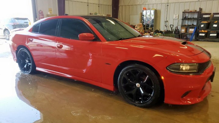 Dodge Charger  2019