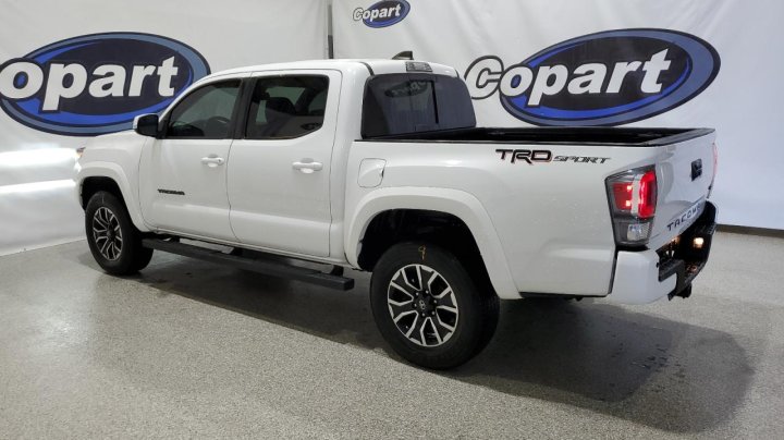 Toyota TACOMA  2022