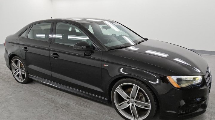 Audi A3  2016