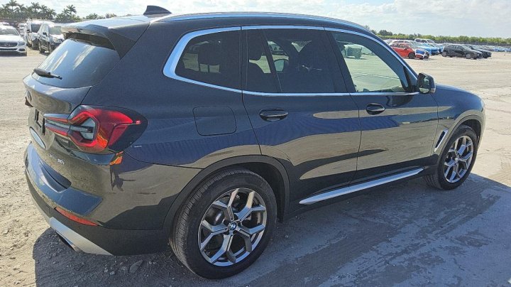 BMW X3  2024