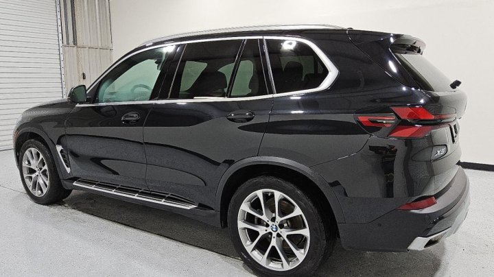 BMW X5  2024