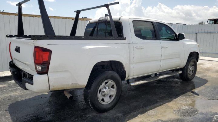 Toyota TACOMA  2018