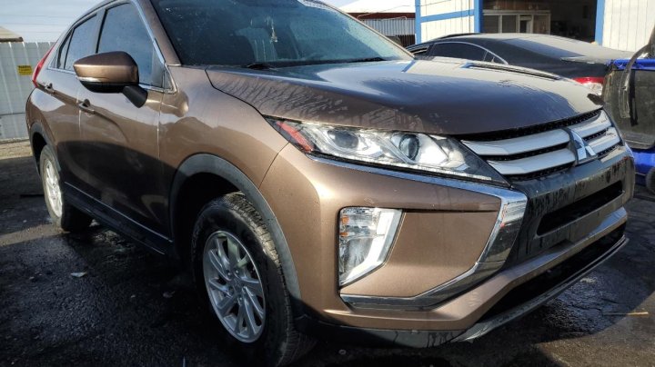 Mitsubishi ECLIPSE CROSS  2018