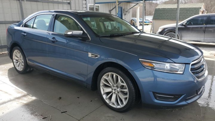 Ford TAURUS  2018