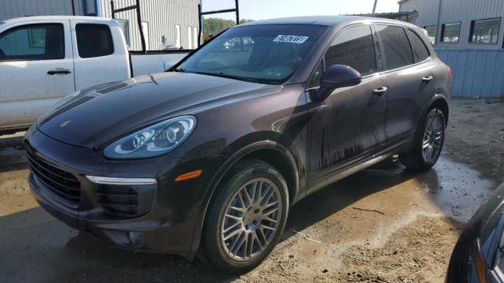 Porsche Cayenne  2017