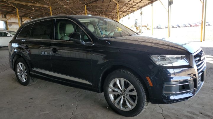 Audi Q7  2017