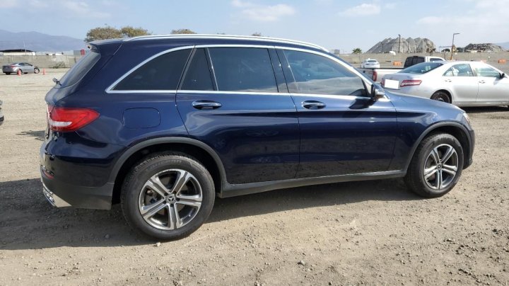 Mercedes-Benz GLC-Class 300 2017