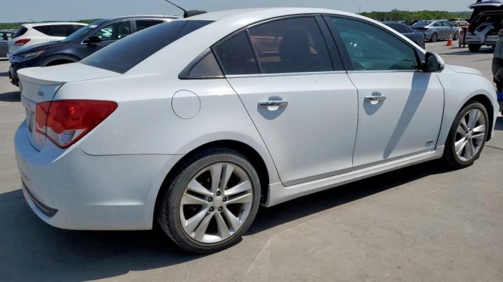 Chevrolet CRUZE LTZ 2015