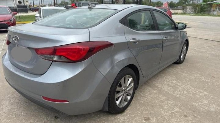 Hyundai Elantra SE 2016