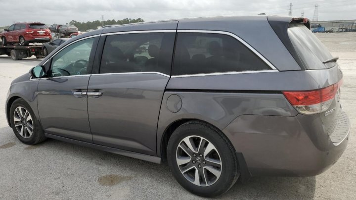 Honda Odyssey TOURING 2015