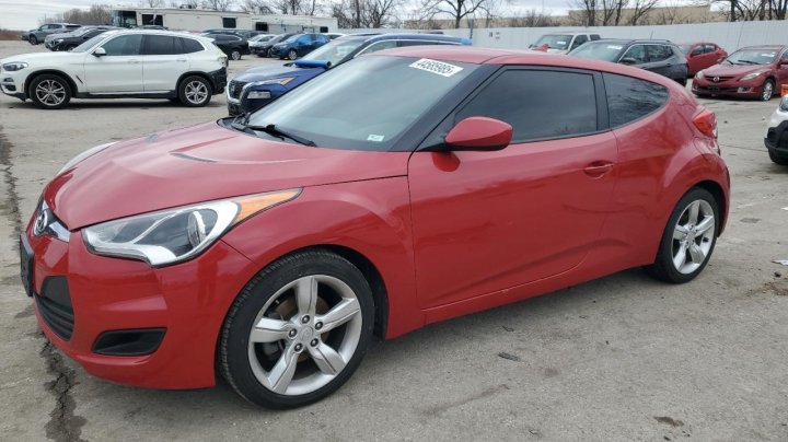 Hyundai VELOSTER  2015