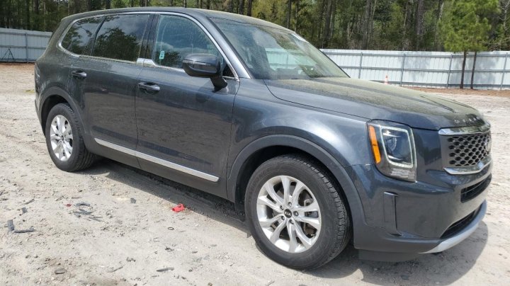 KIA TELLURIDE LX 2020