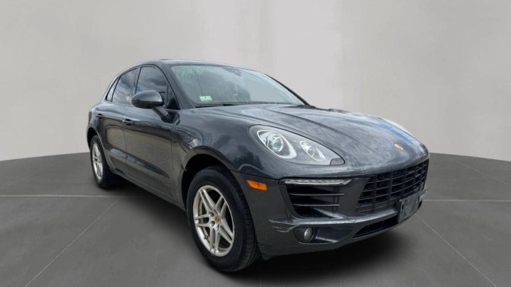 Porsche Macan  2017