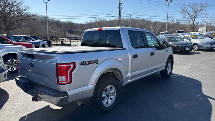 Ford F-150 SUPERCREW 2017