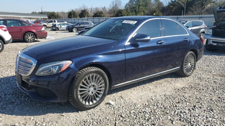 Mercedes-Benz C-Class 300 4MATIC 2015