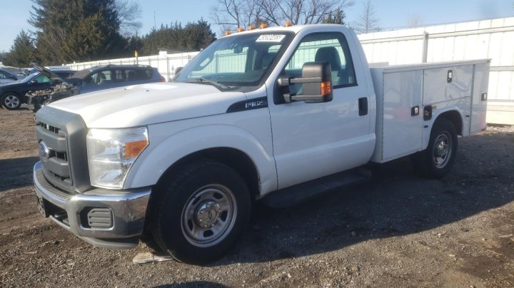 Ford F-350 SUPER DUTY 2015
