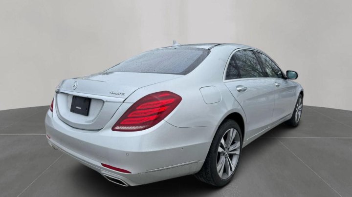 Mercedes-Benz S-Class 550 4MATIC 2017