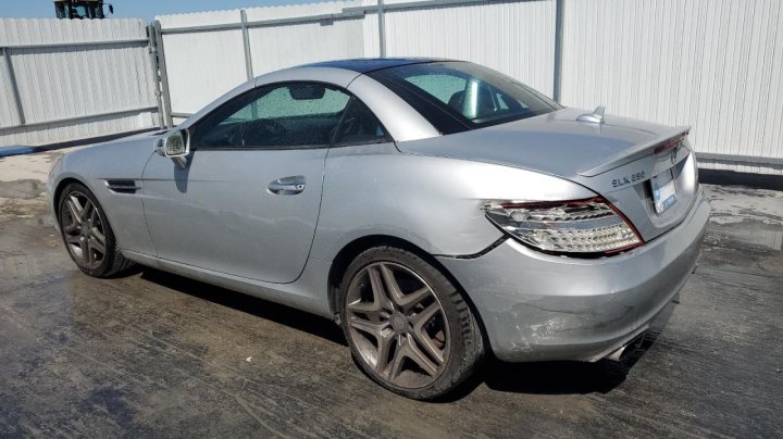 Mercedes-Benz SLK-Class 250 2015