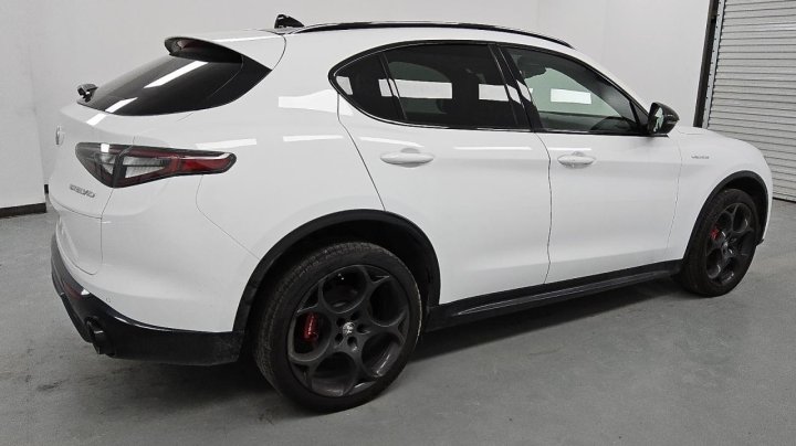 Alfa Romeo STELVIO TI 2024