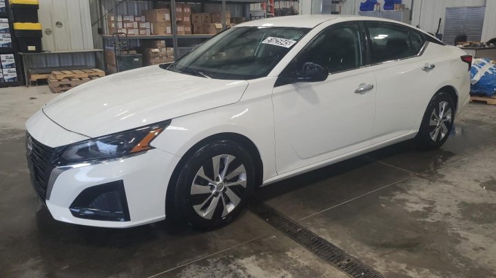 Nissan Altima S 2024