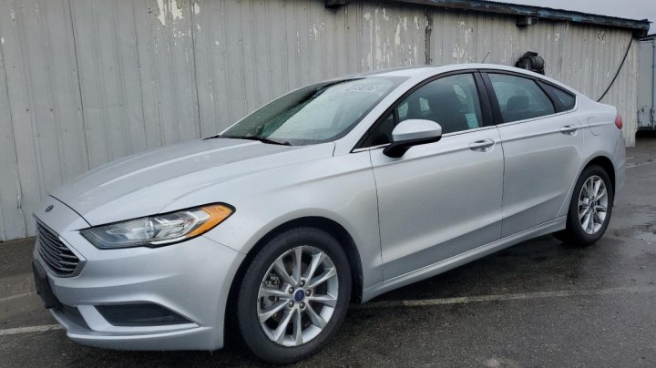 Ford FUSION SE 2017