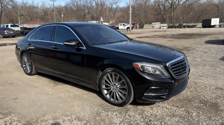 Mercedes-Benz S-Class 550 2016