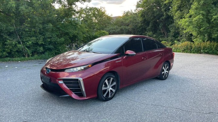 Toyota Mirai  2017