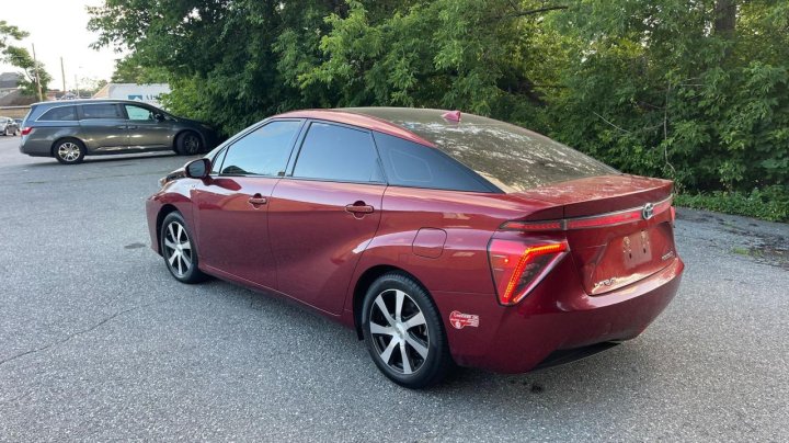 Toyota Mirai  2017