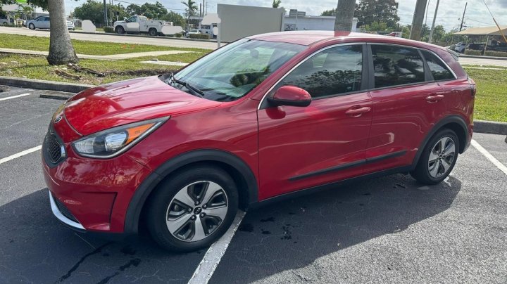 KIA NIRO FE 2018