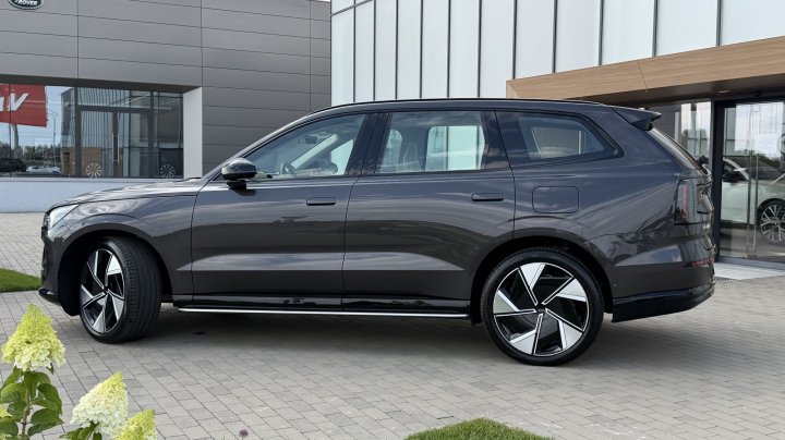 Volvo EX90 Ultra AWD 2025