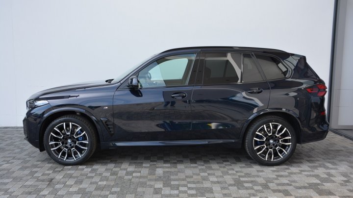 BMW X5 xDrive30d 2025