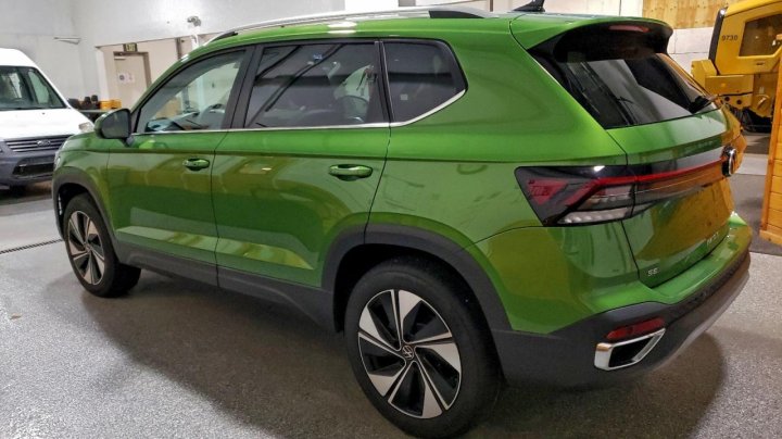 Volkswagen TAOS  2025