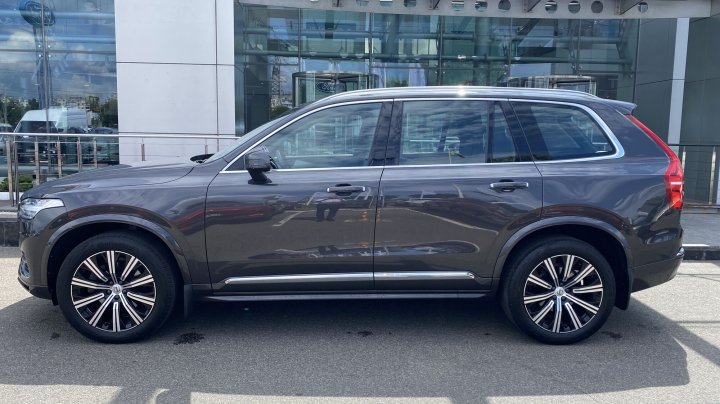 Volvo XC90 Plus Bright AWD 2022