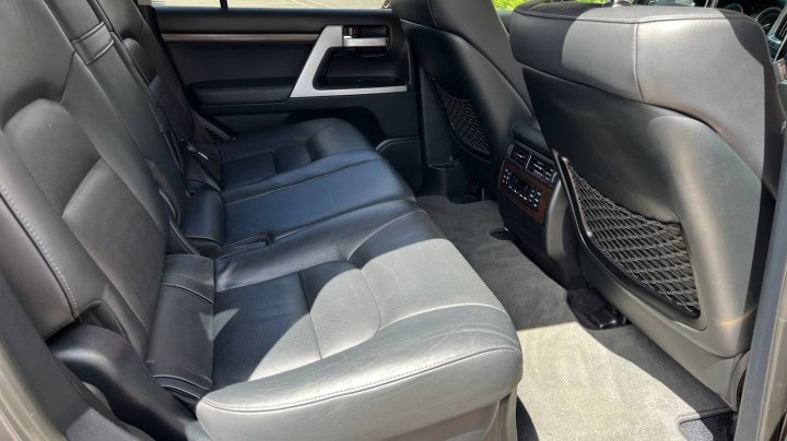 Toyota Land Cruiser Elegance 2018