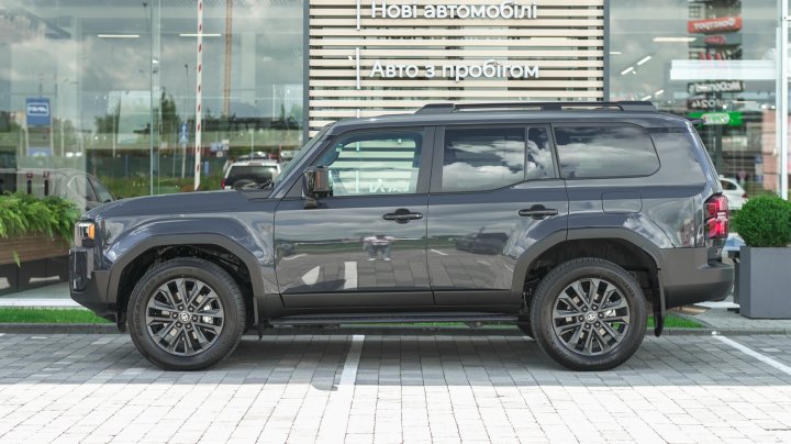 Toyota Land Cruiser Prado Premium 2024