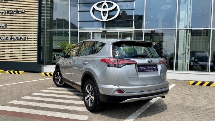 Toyota RAV4 Live 2018