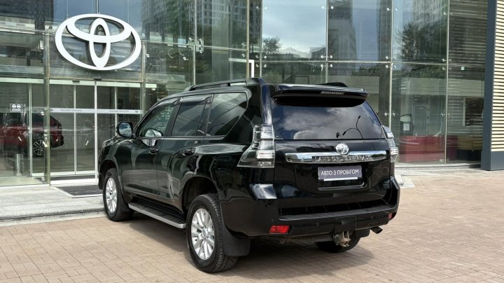 Toyota Land Cruiser Prado Prestige 2016