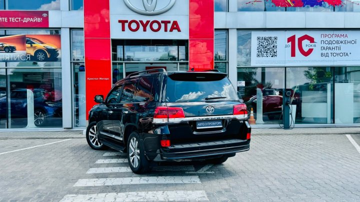 Toyota Land Cruiser Premium 2019