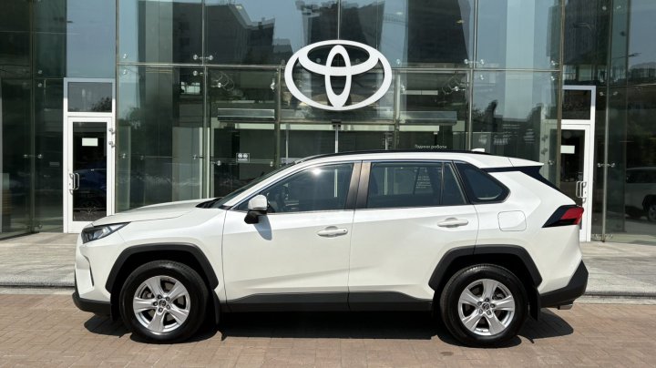 Toyota RAV4 Active 2019