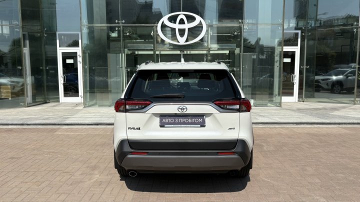 Toyota RAV4 Active 2019