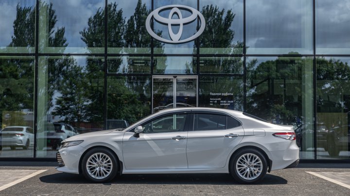 Toyota Camry Premium 2019