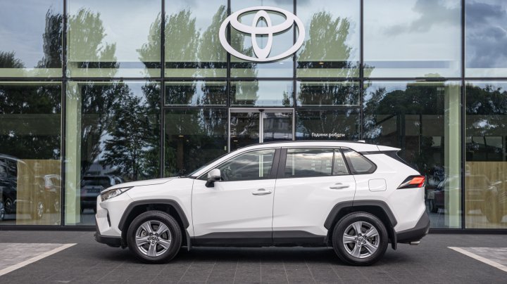 Toyota RAV4 Active + 2024