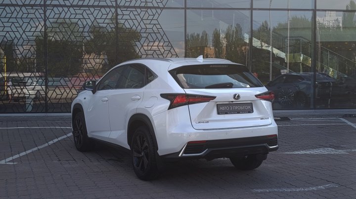 Lexus Nx Sport+ 2020